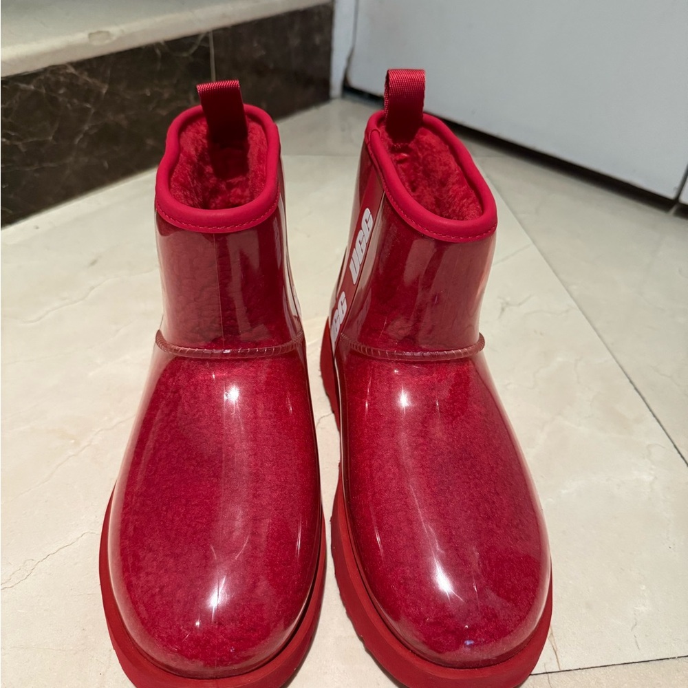 UGG Red Ankle Boots - Picture 2 of 5